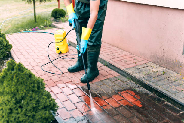 Best Driveway Pressure Washing  in High Ridge, MO